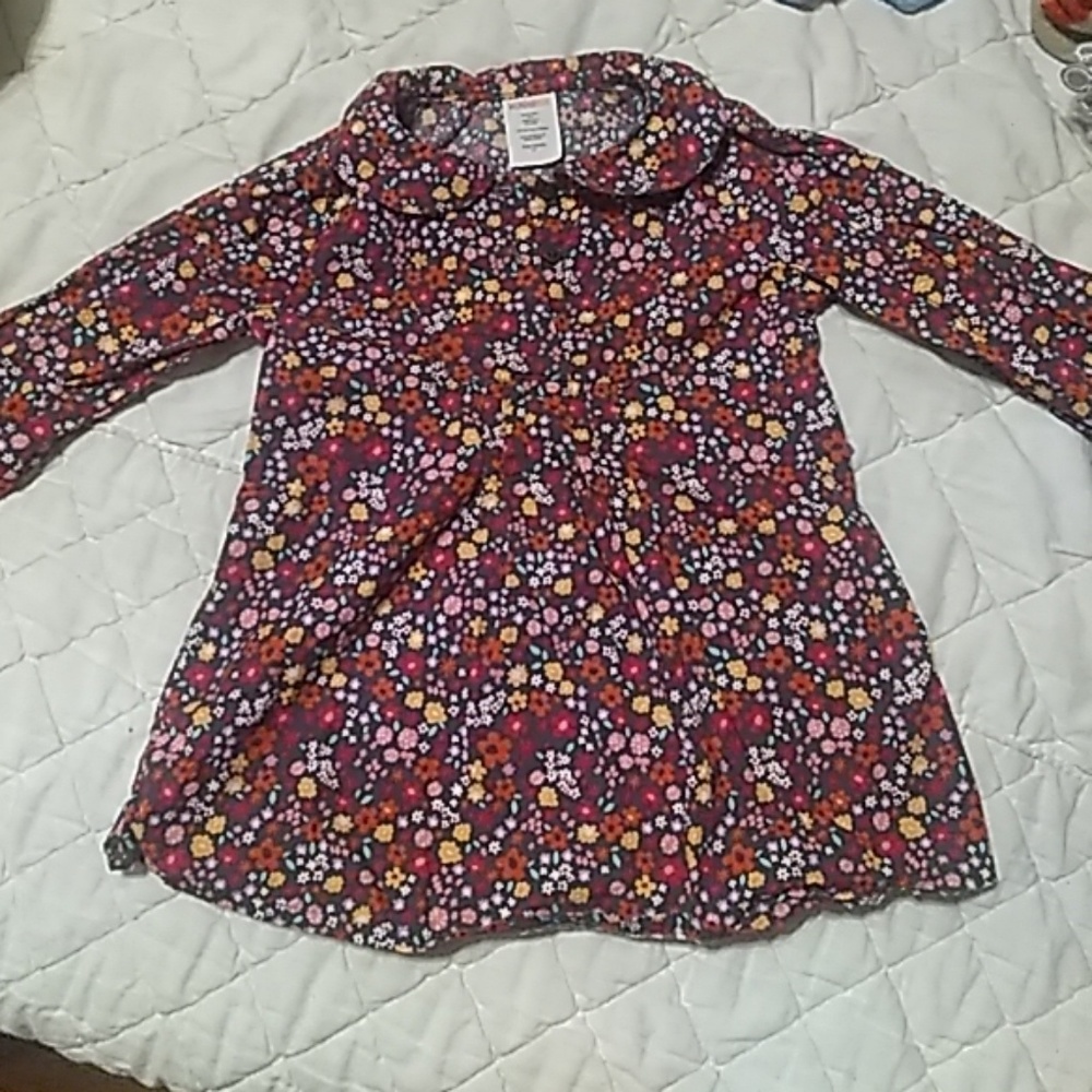 Size 5T WonderKids Floral Pleated Top